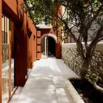 شقة Zeno